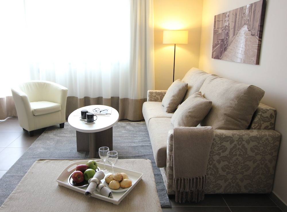 Pierre & Vacances Barcelona Sants 1