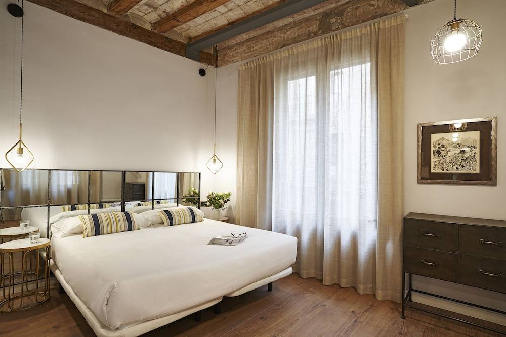 AinB Gothic-Jaume I Apartments 2