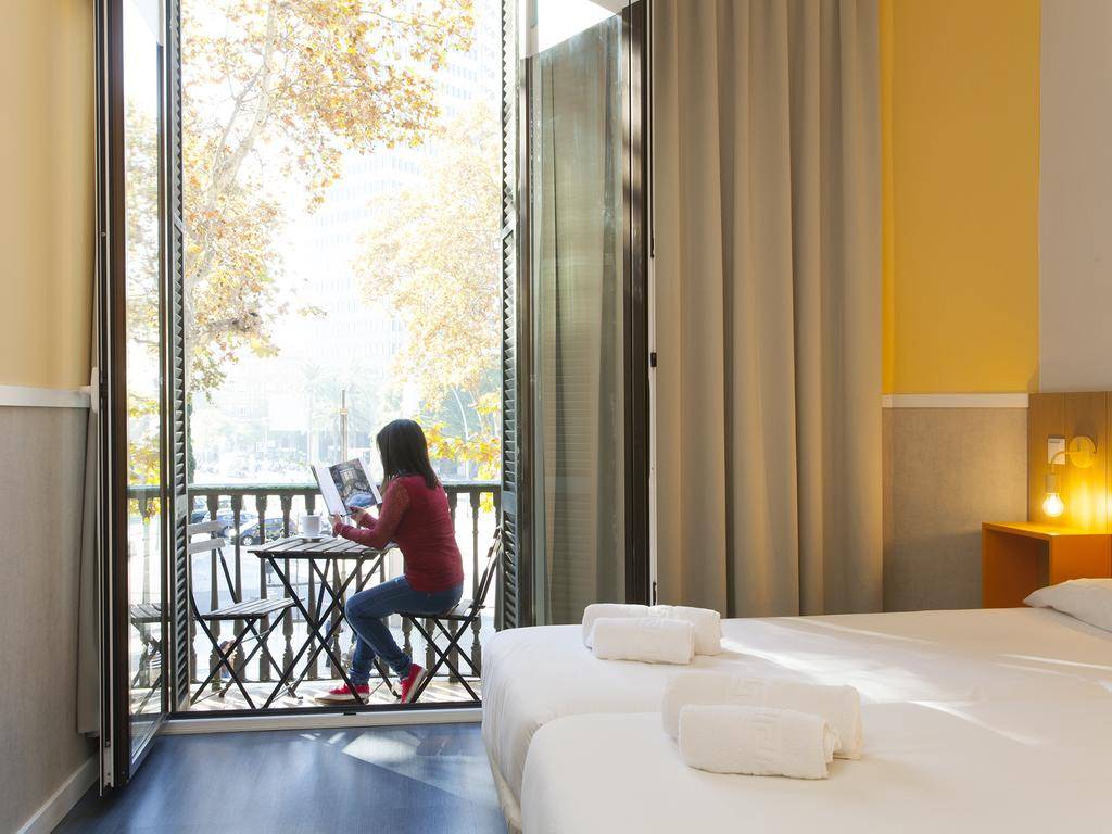 BYPILLOW Ramblas 1
