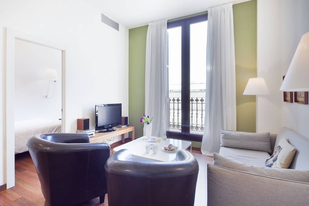 Inside Barcelona Apartments Mercat 1