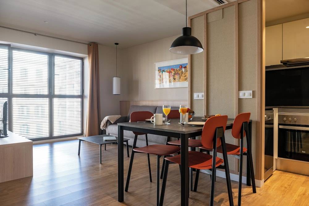 MH Apartments Urban 1