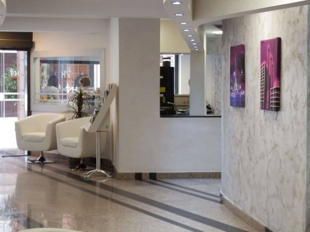 Hotel Nuevo Triunfo 2
