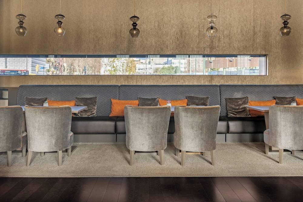 AC Hotel Sants by Marriott 2