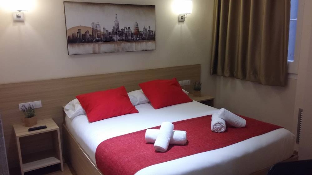Hostal Barcelona Travel 1