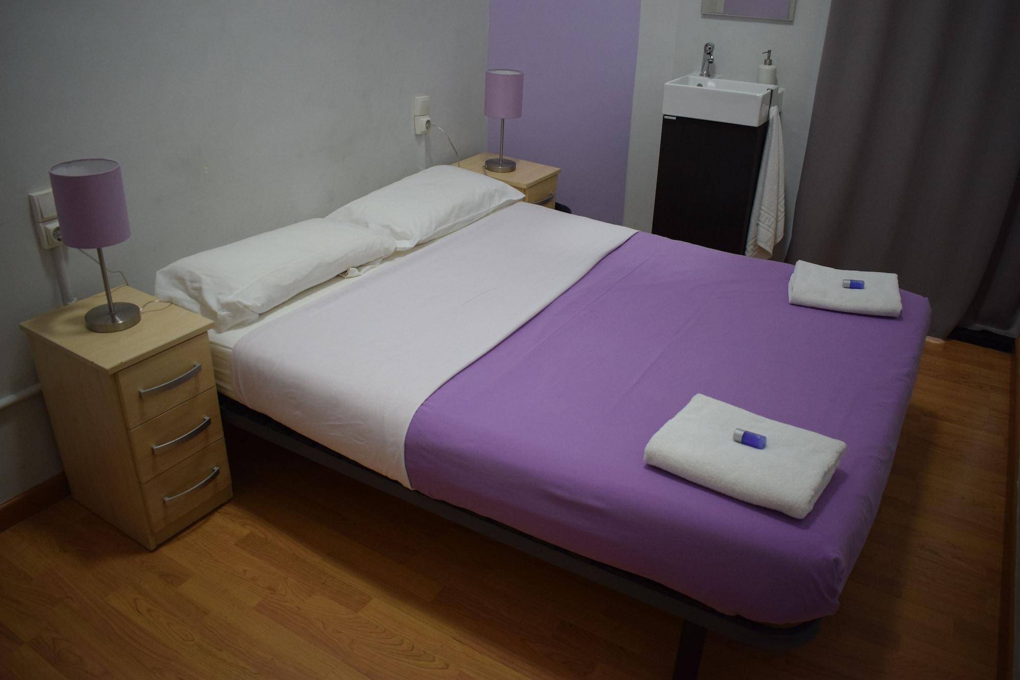 Hostal Mimi Las Ramblas 1