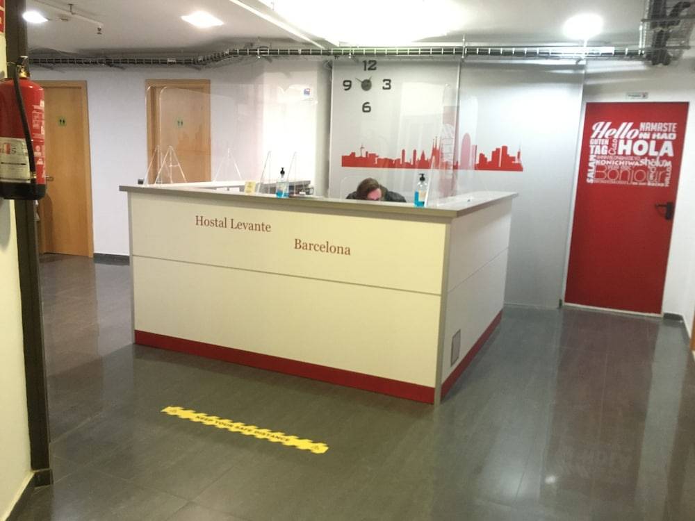 Hostal Levante Barcelona 2