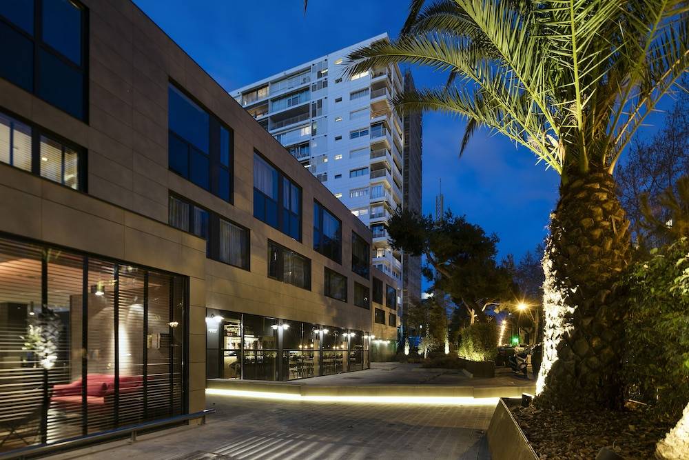 Hotel Upper Diagonal 1