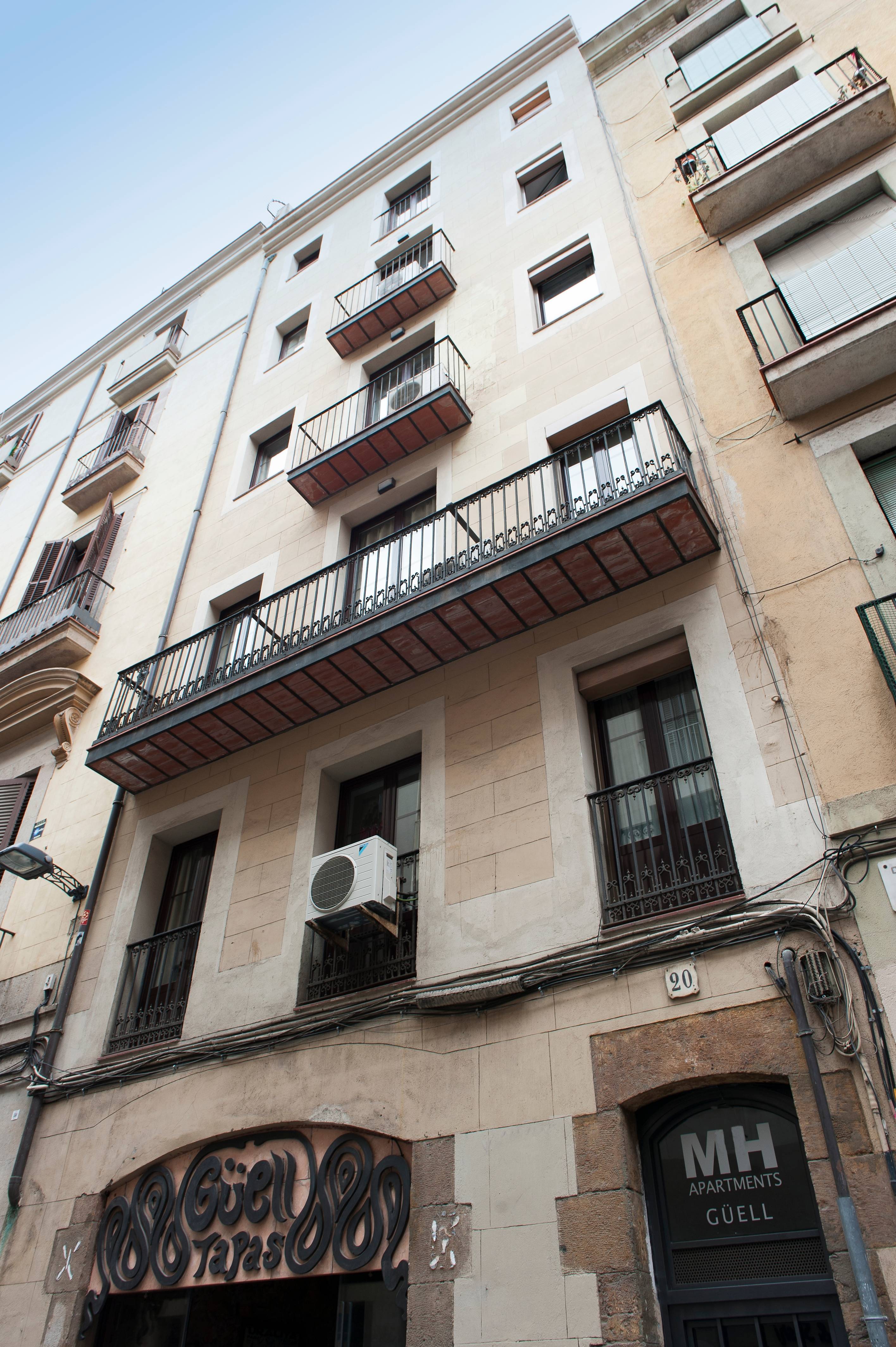 MH Apartments Ramblas 2