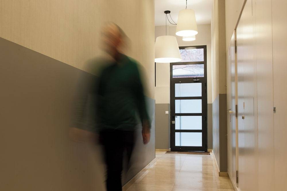 MH Apartments Gracia 2
