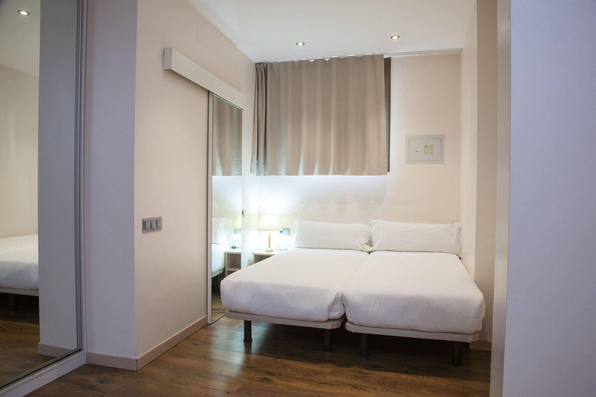 Hostal Excellence 1
