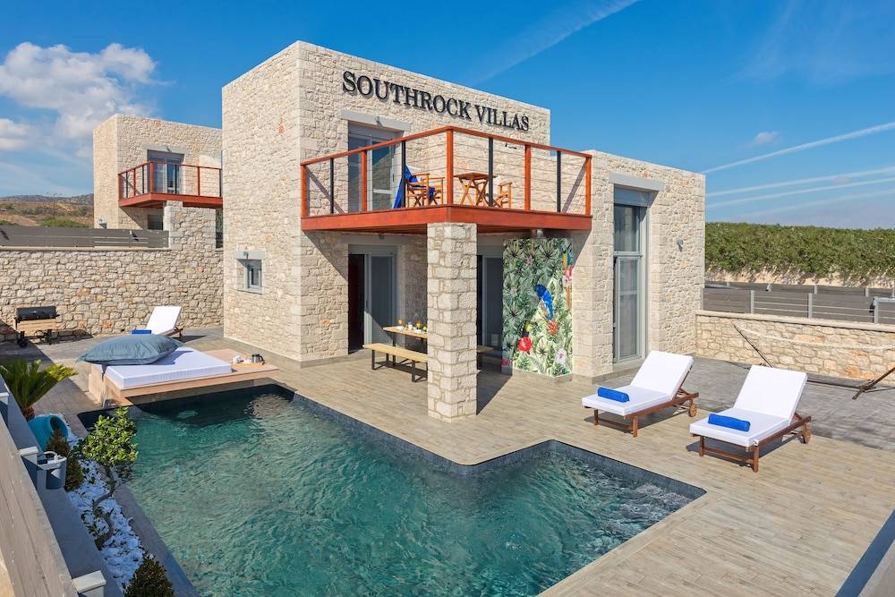 Southrock Villas 1
