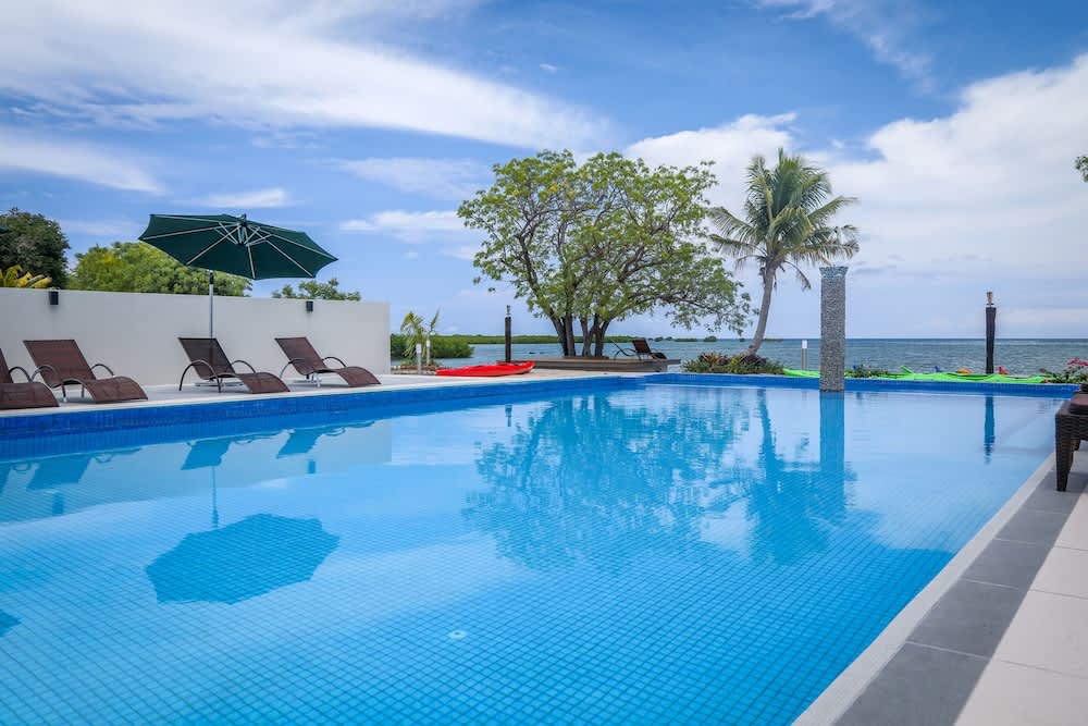 Lander's Bay Resort 1