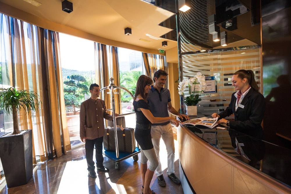 Hotel Kristal Palace - Tonelli Hotels - Adult Friendly 2