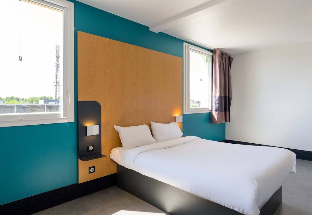B&B HOTEL Lieusaint Carré Sénart 1