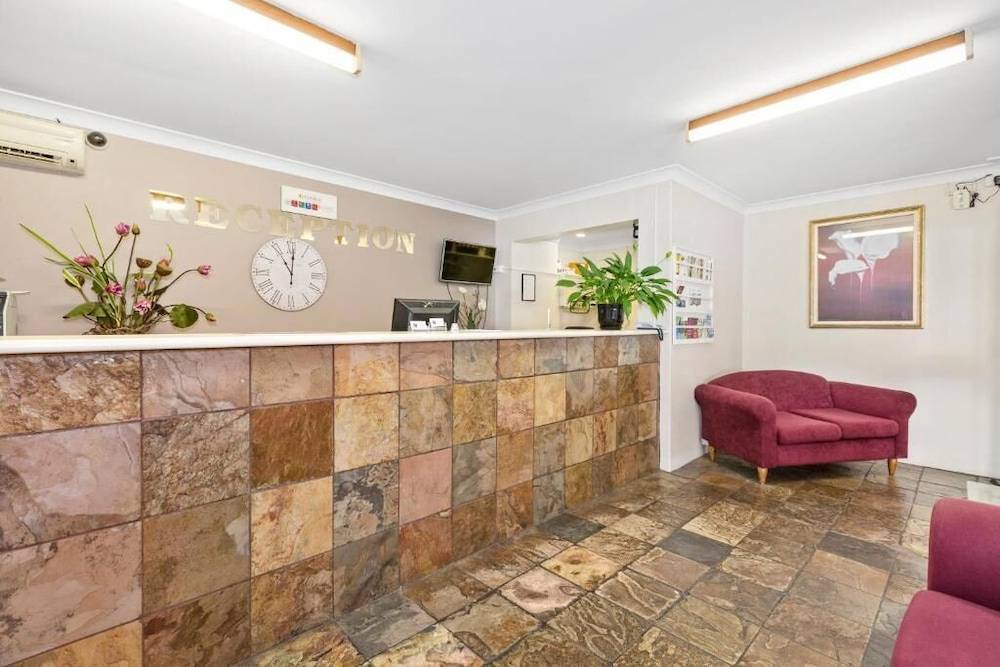 Comfort Inn Centrepoint Motel 2