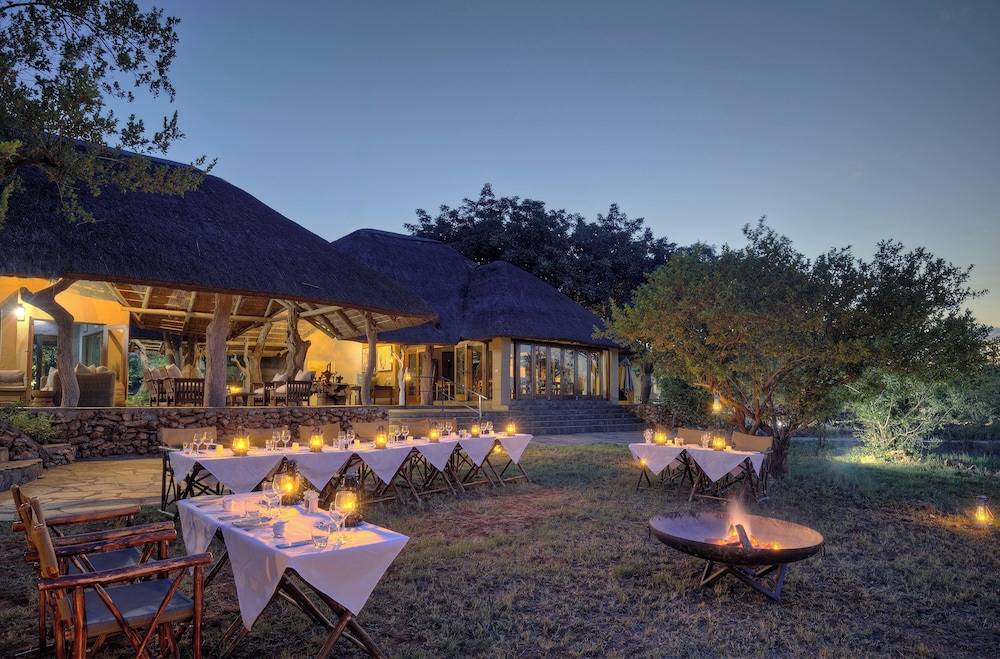 Rhulani Safari Lodge 1