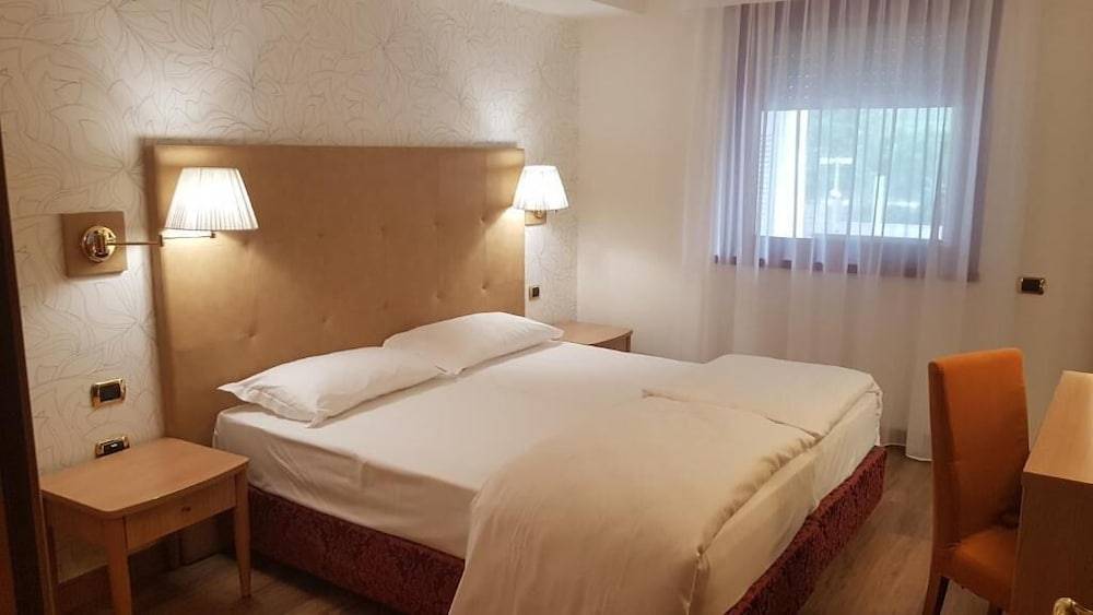 Hotel Sporting Trento 2