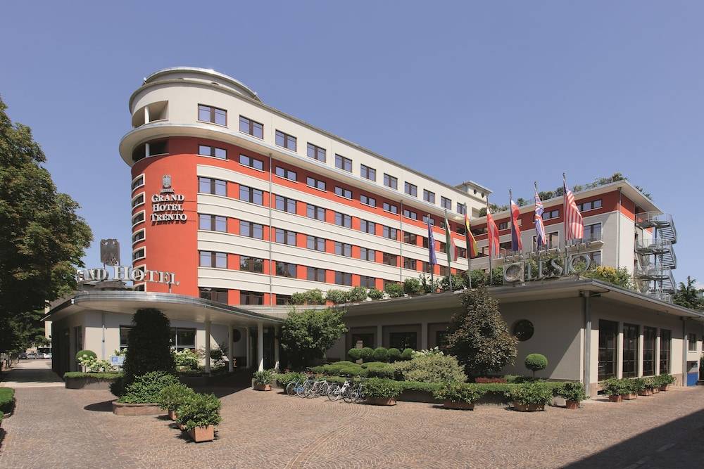 Grand Hotel Trento 1