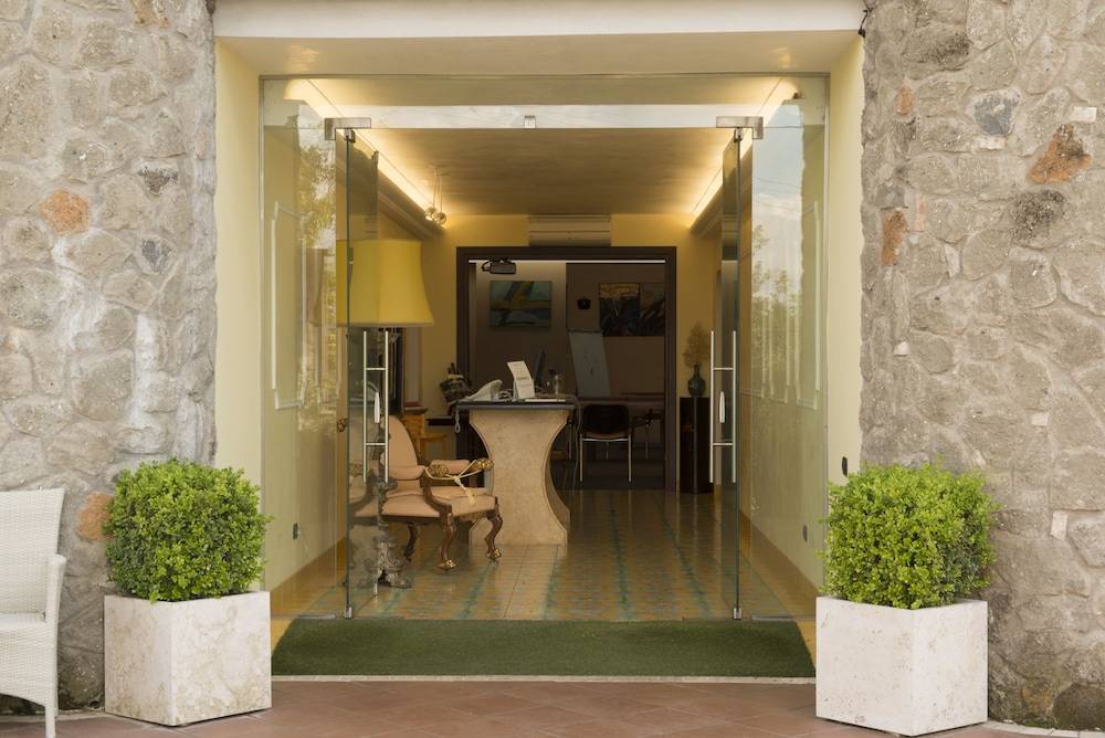 La Locanda Del Pontefice - Luxury Country House 2