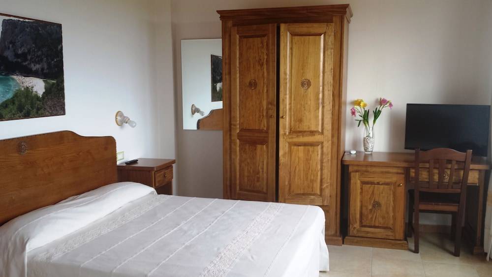 Bellamarina Resort 2