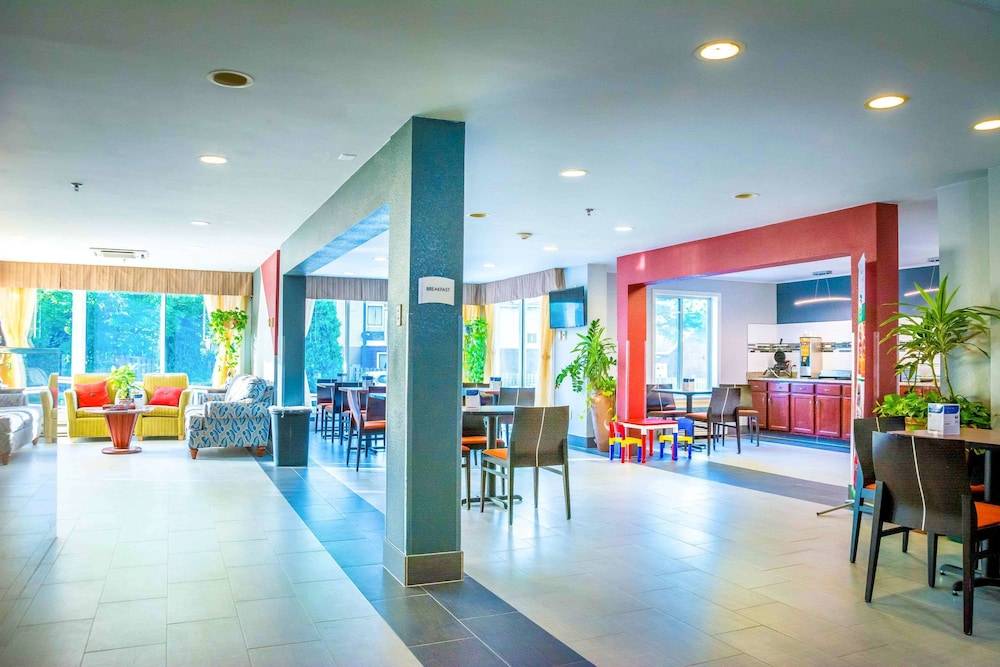 Quality Inn Merrimack - Nashua 2