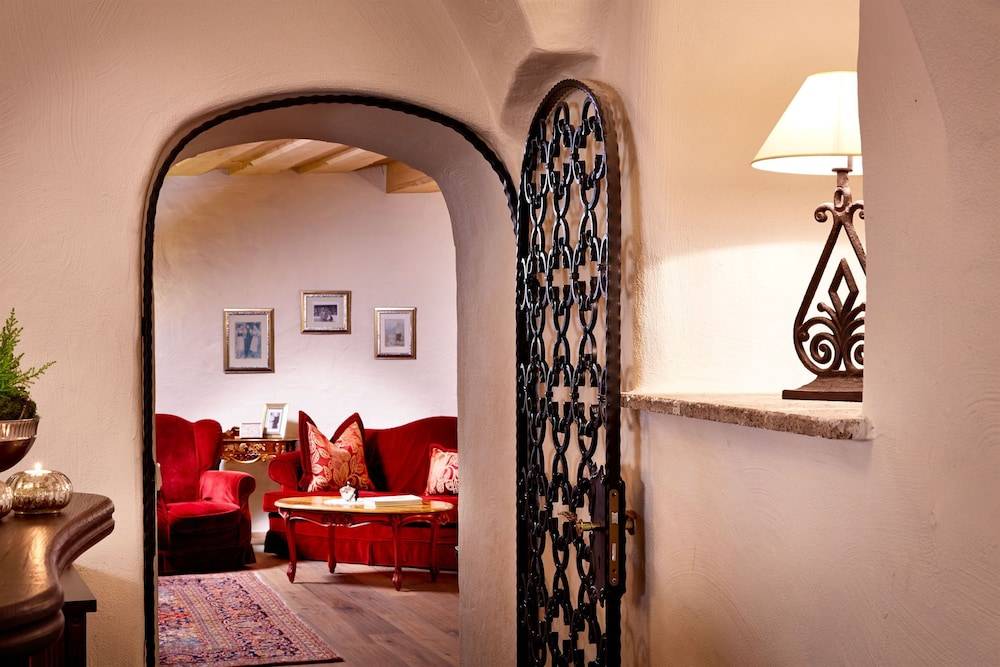 Hotel Schloss Mittersill 2