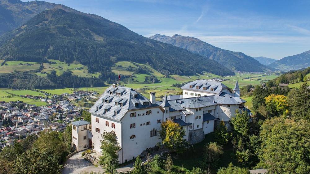 Hotel Schloss Mittersill 1