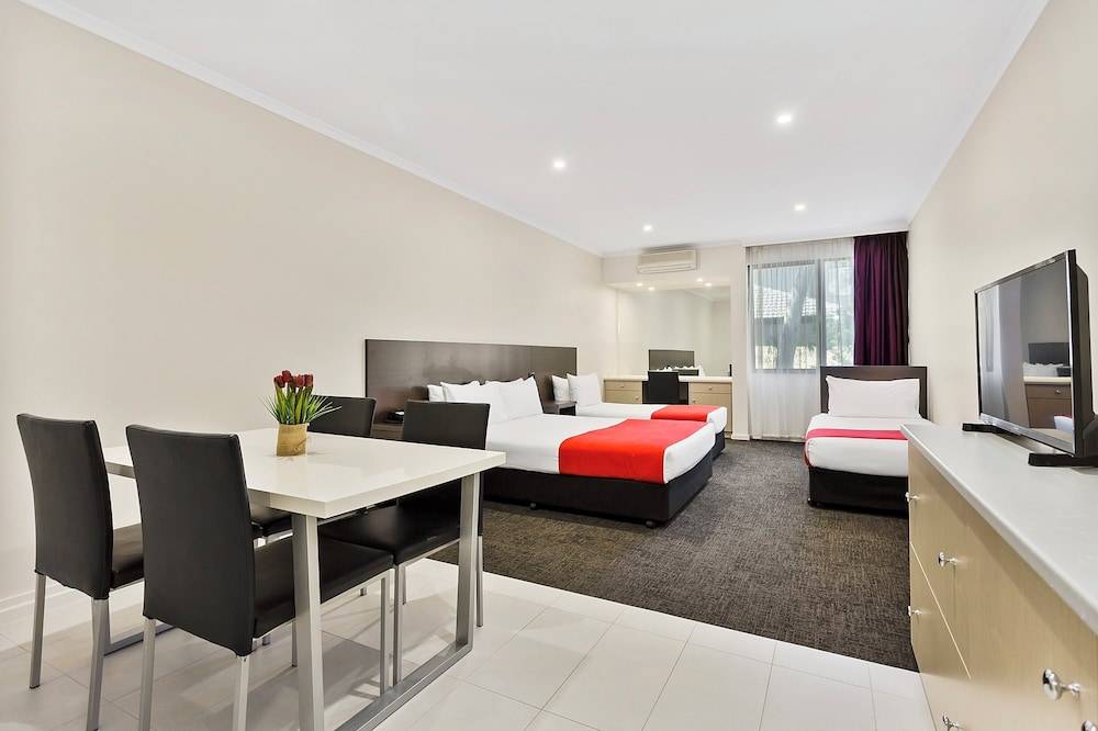 Quality Hotel Manor 2