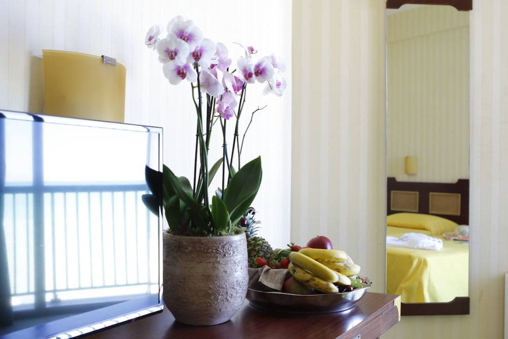 Mediterraneo Resort 2