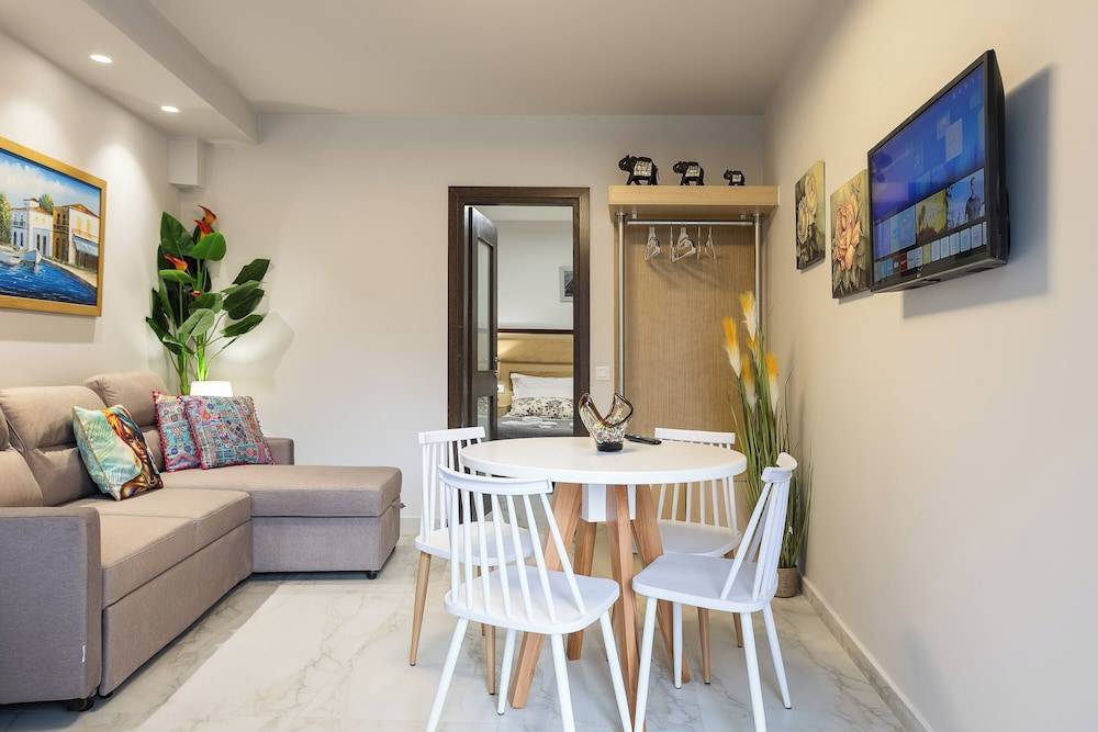 Akrogiali Apartments 1