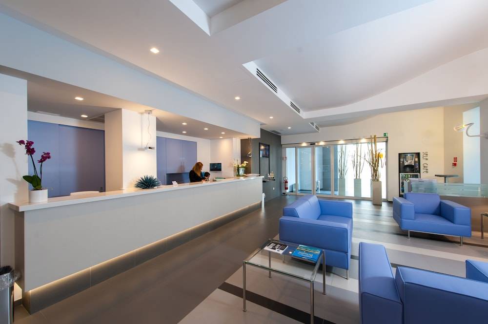 Executive Inn Boutique Hotel 2