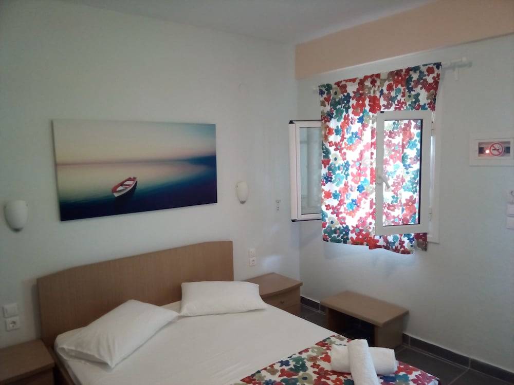 Nikos Apartments 1