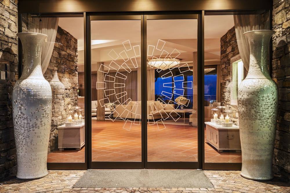 Villa Orselina – Small Luxury Hotels 2