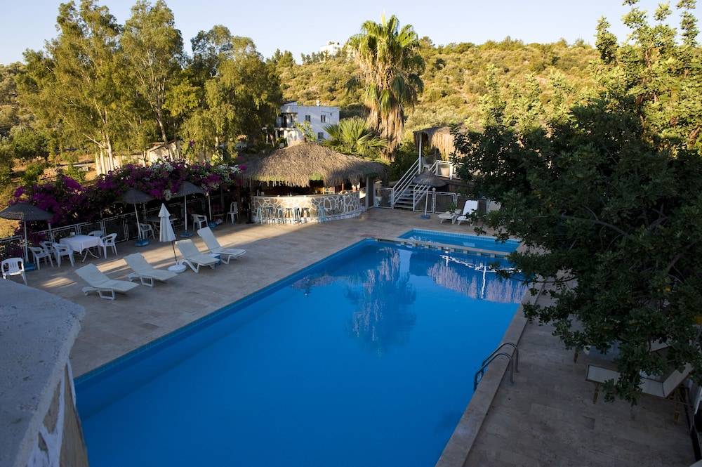 Pataros Hotel 1