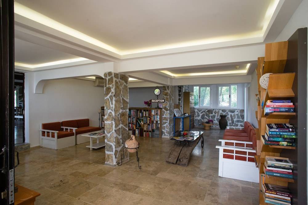 Pataros Hotel 2