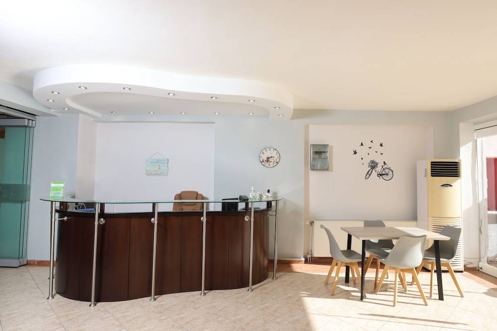 Summer Dream Hotel 2