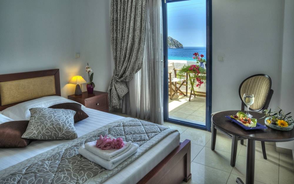 Hotel Porto Koufo 1