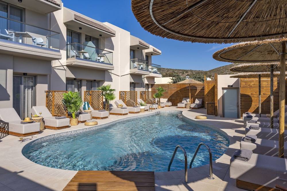 Oasis Hotel Prasonisi 1