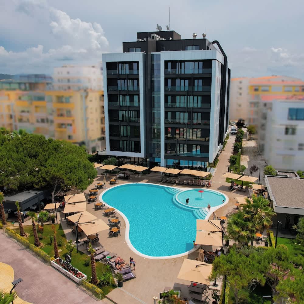 Supreme Hotel 1