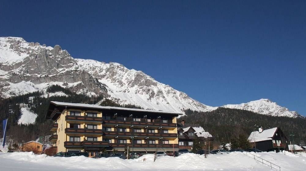 Ferienhotel Knollhof 1
