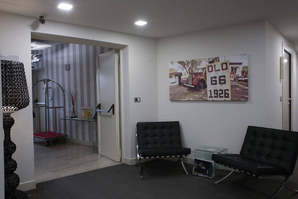 Home Club Suite Hotel 1
