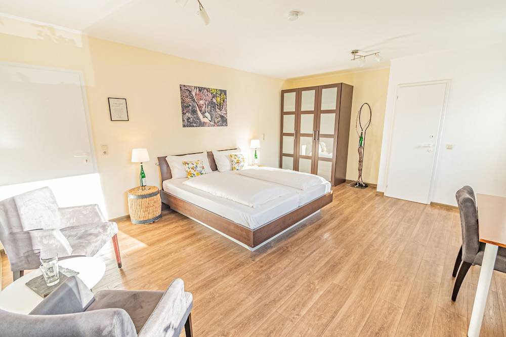 Weinhotel Ayler Kupp 1