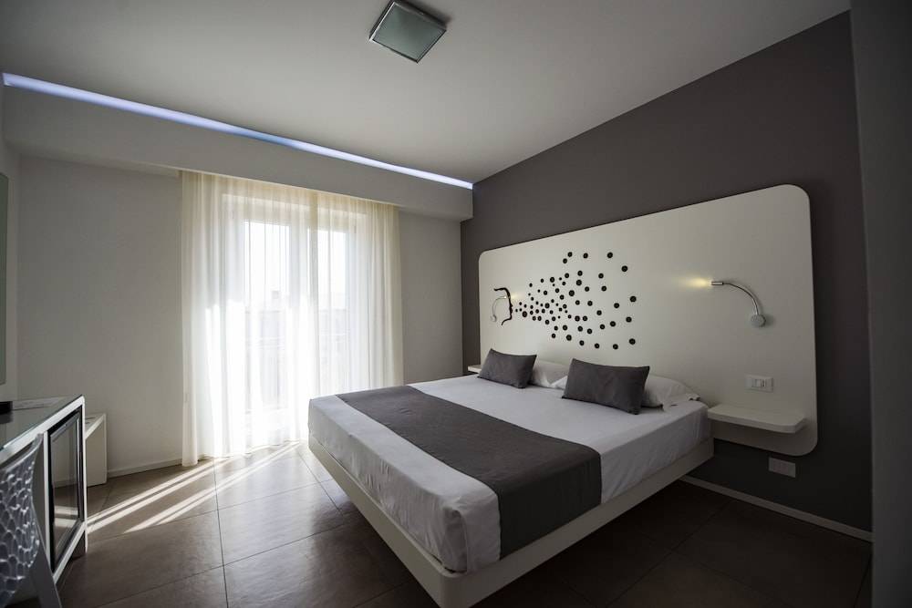 Aether Suites Tropea - Free Private Parking 1