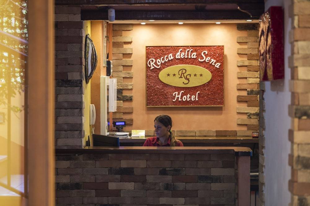 Hotel Rocca Della Sena 2
