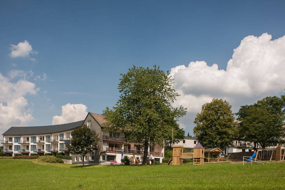 Berghotel Hoher Knochen - Ruhe & Natur 1
