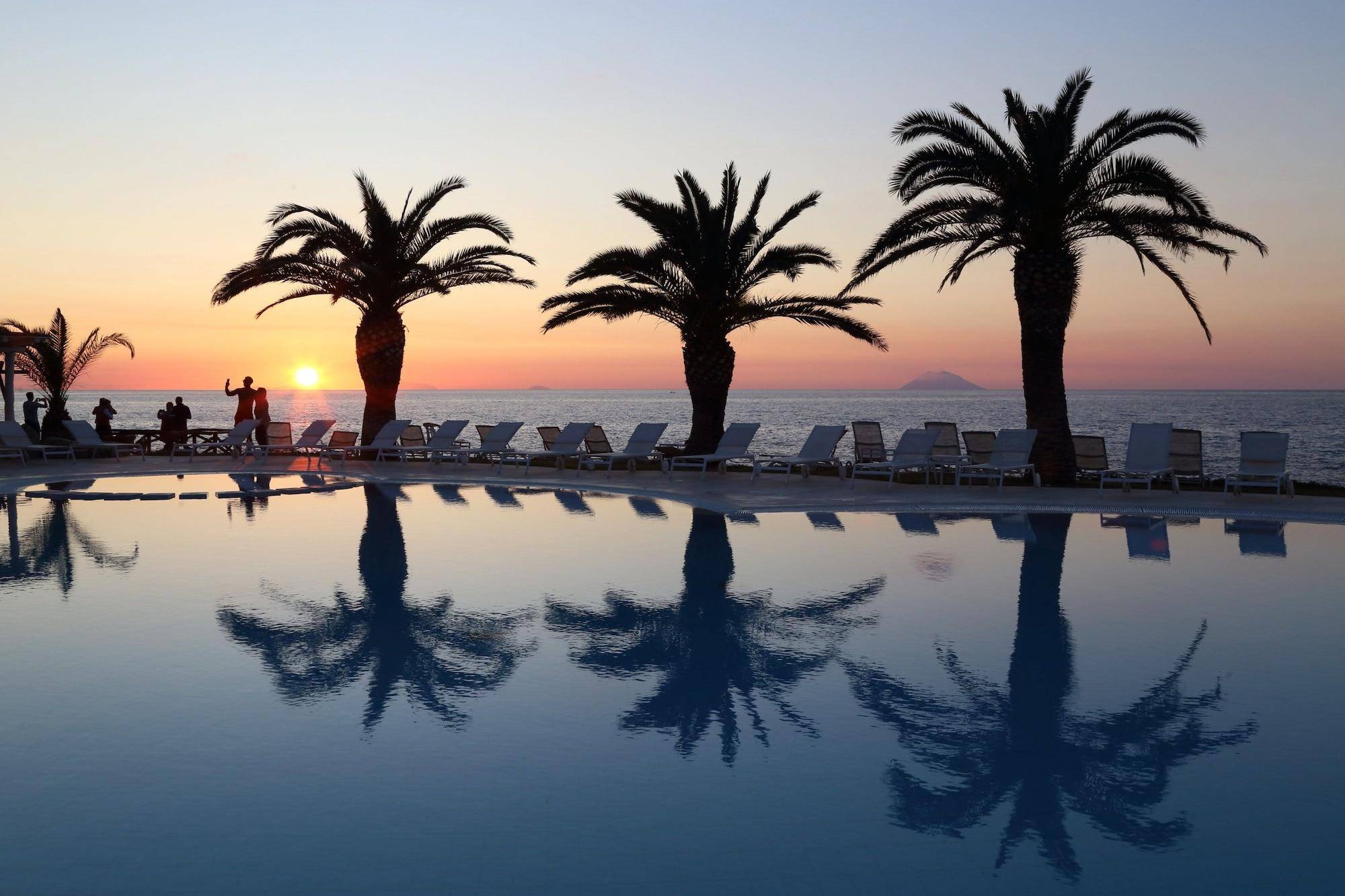 Hotel Villaggio Cala Di Volpe 2