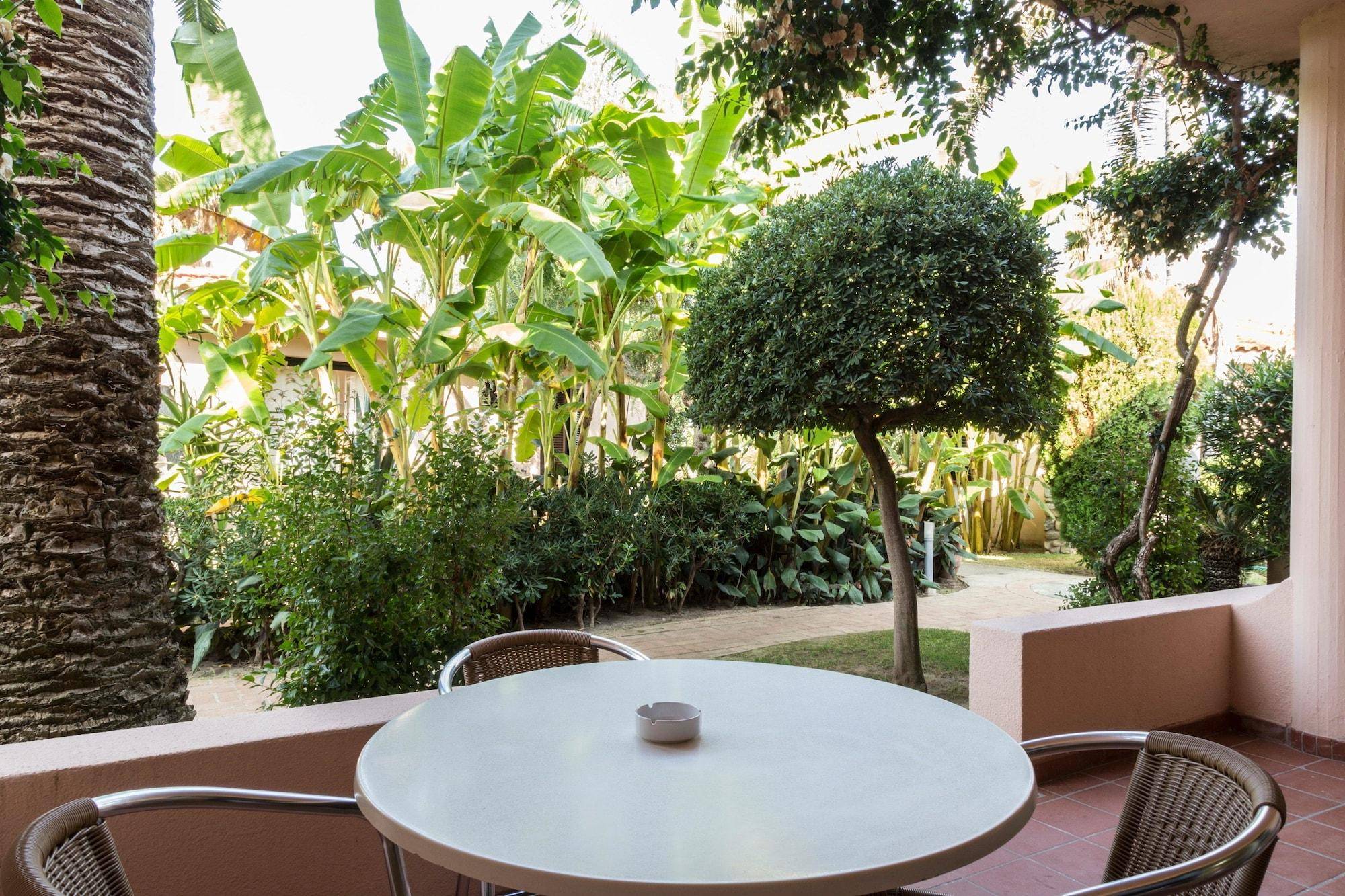 Hotel Villaggio Cala Di Volpe 1