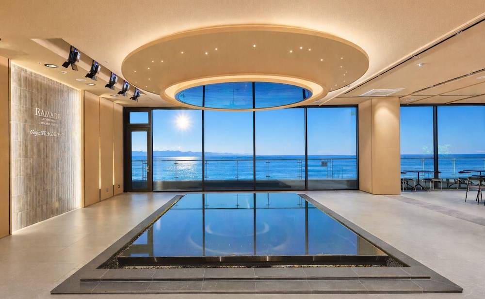 Ramada by Wyndham Gangwon Sokcho 1