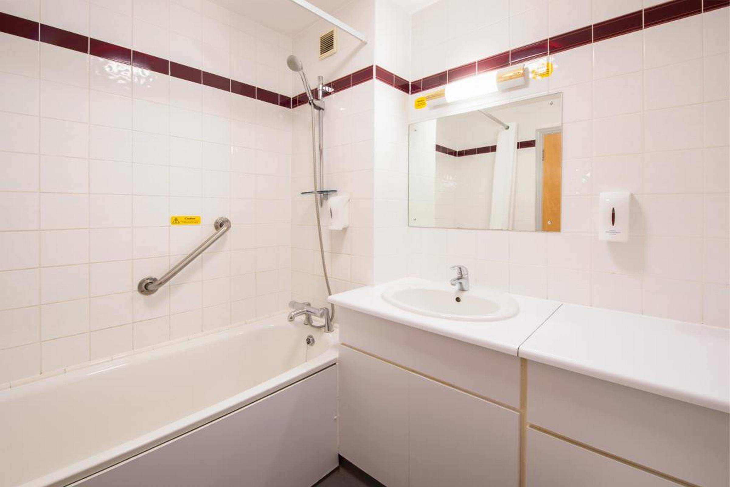 Travelodge Bodmin Roche 1