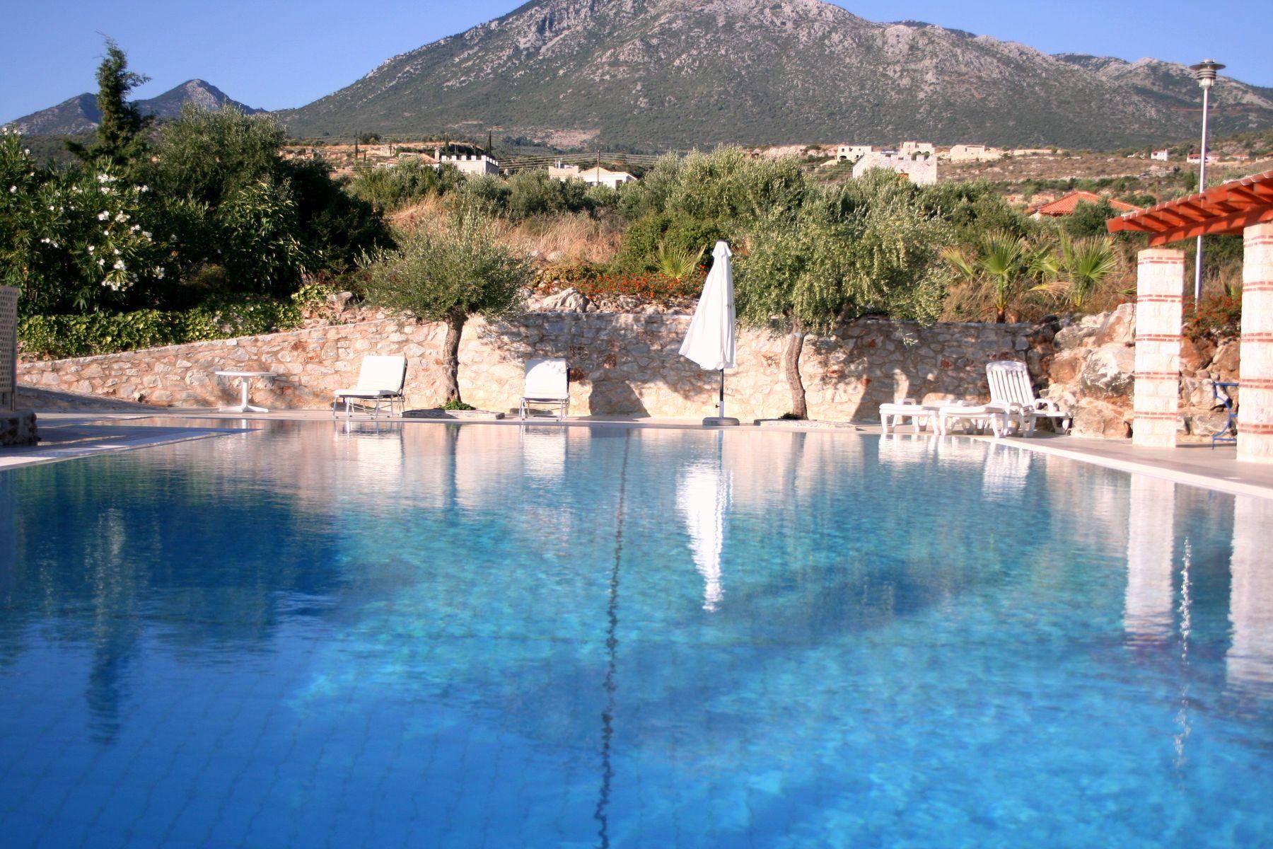 Maniatiko Village 2